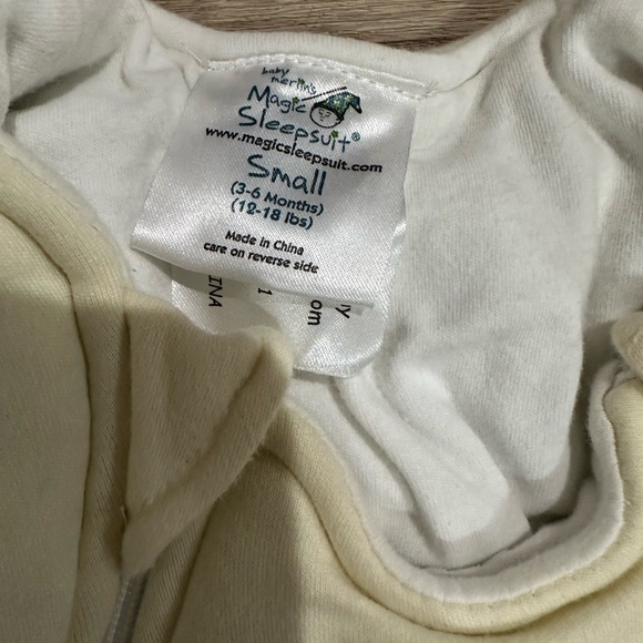 Baby Merlin’s Magic Sleepsuit 3-6mo - Picture 2 of 3